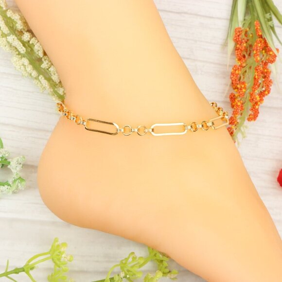 "Handmade Anklet – Elegant & Delicate Jewelry for Women | UNVRC1532 - Picture 7 of 10